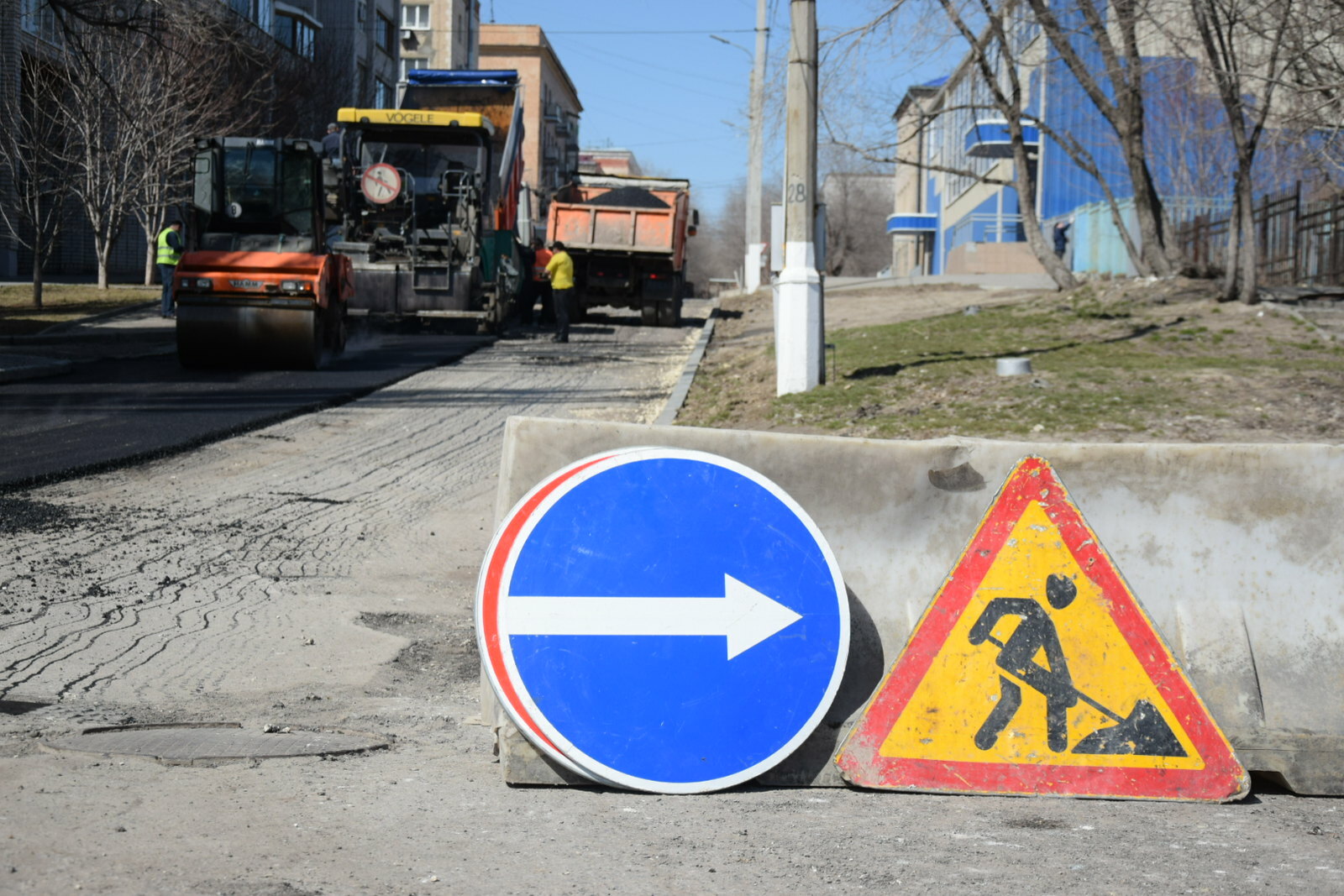 Во Владивостоке восстановят 80 километров автомобильных дорог