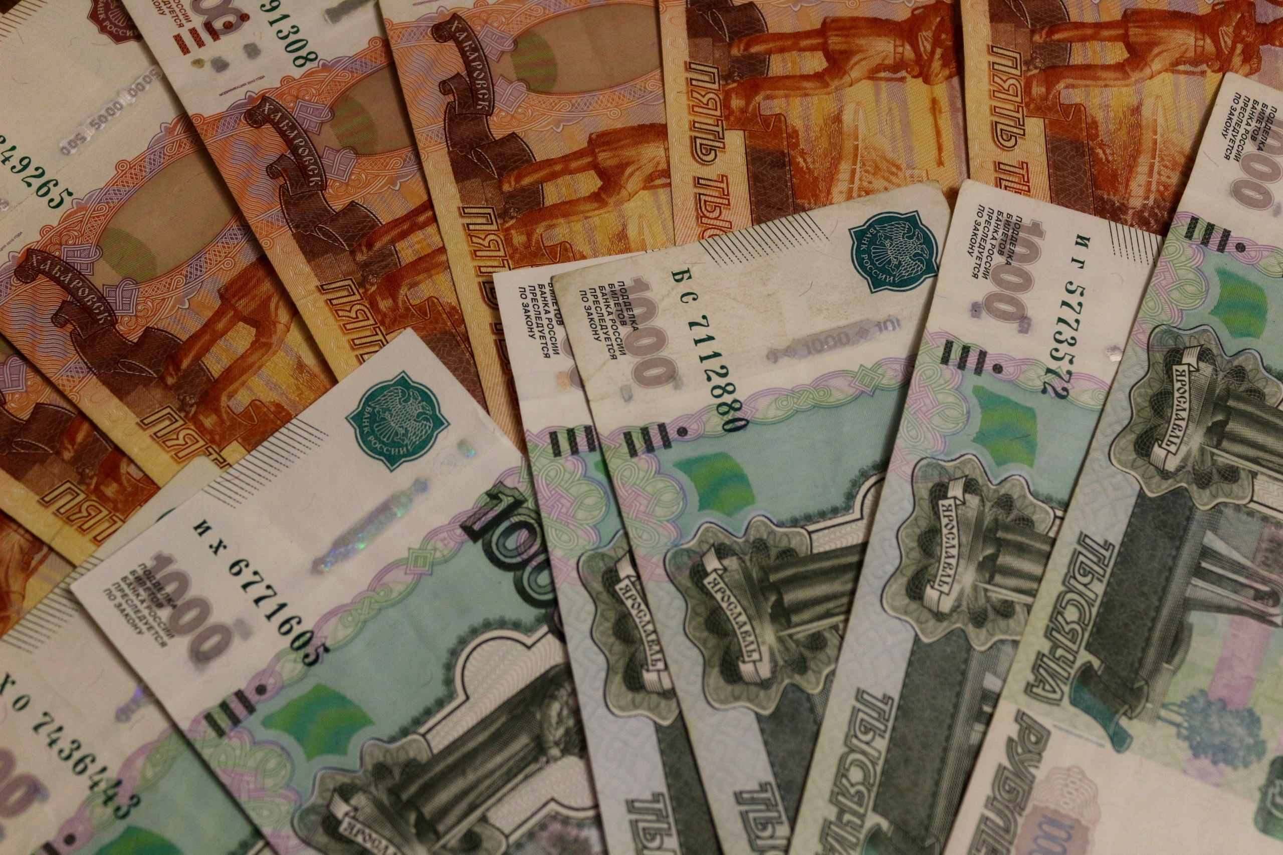 По Приморью «гуляют» фальшивые рубли, доллары и юани
